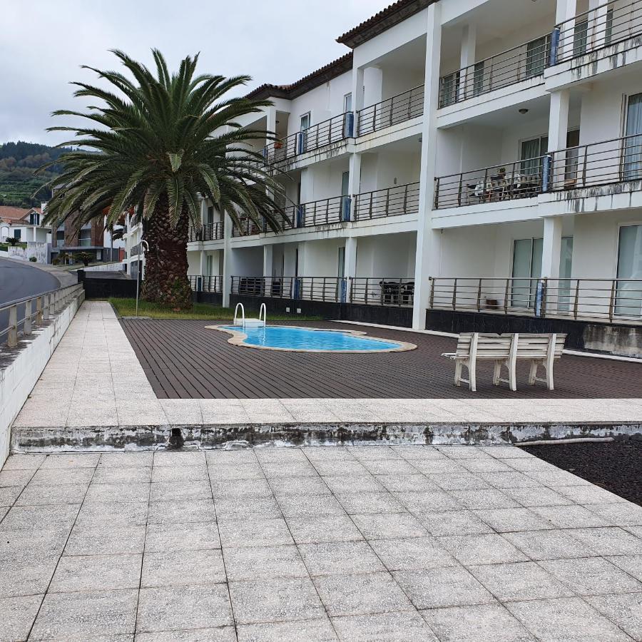 Black'Nyellow Place Vila Franca do Campo Extérieur photo